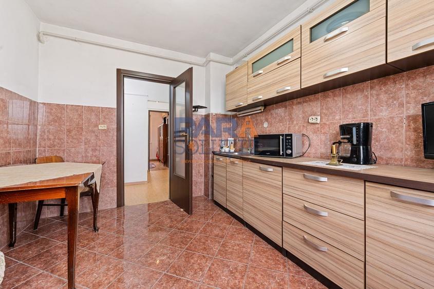 Apartament cu 4 camere decomandat în Ultracentral