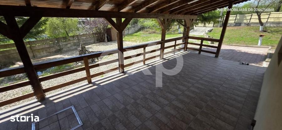 Casă cu 5 camere cu Teren 1438 Mp în Răzvad