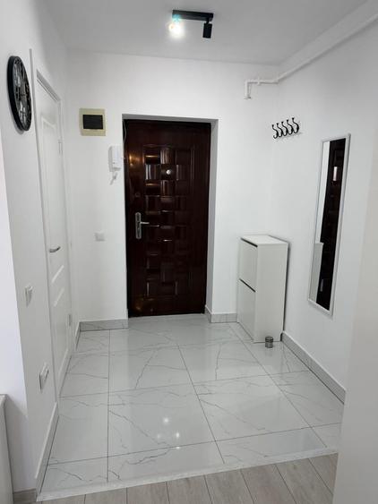 Garsoniera complet renovata spre inchiriere - 6