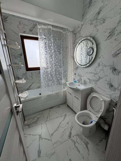 Apartament cu 3 camere decomandat în Mihai Bravu