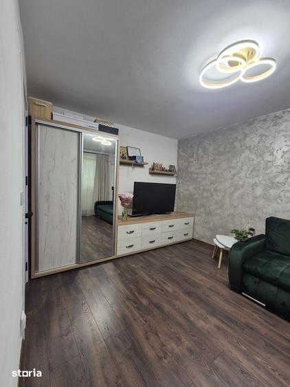 Apartament cu 2 camere decomandat în Militari