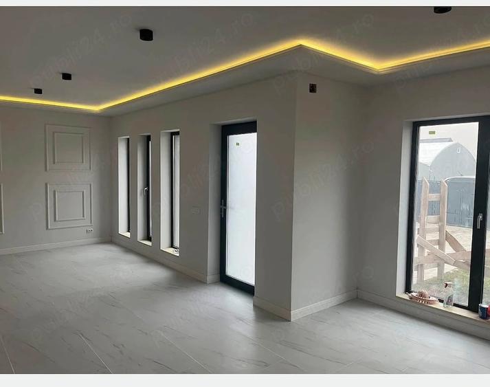Casă cu Teren 330 Mp în Tăbărăști
