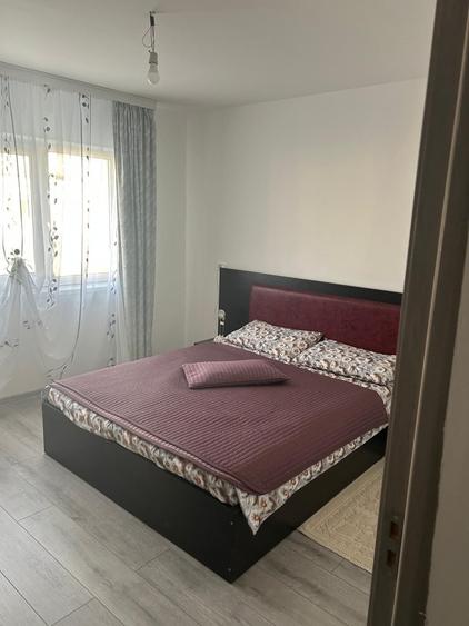 Apartament cu 2 camere decomandat în Beba Veche