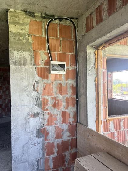 Casă cu 4 camere în Simila