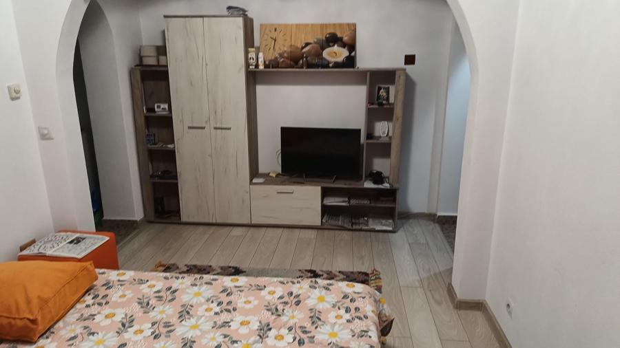 Garsonieră decomandată în Exterior Vest