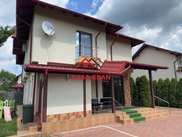 Casă individuală cu 6 camere cu Teren 474 Mp în Câmpina