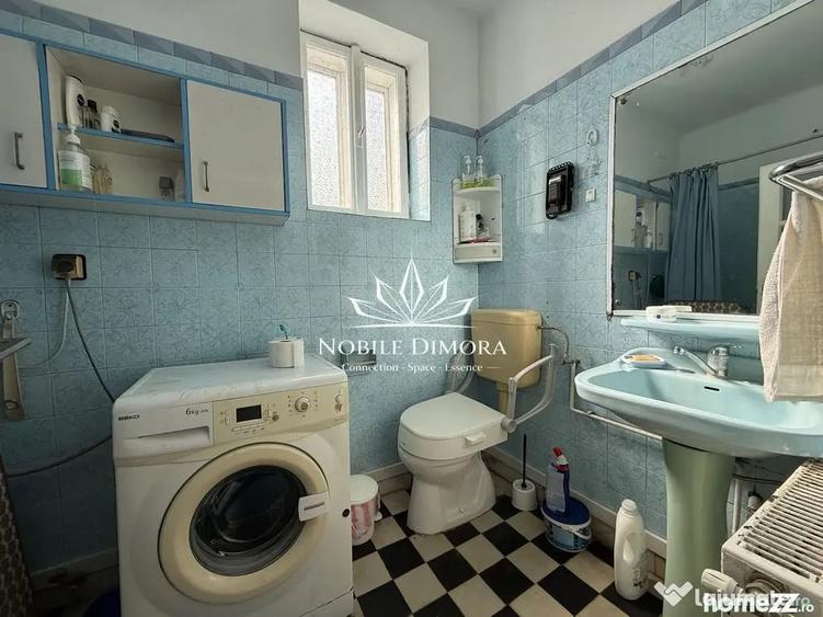 Casă cu 4 camere cu Teren 398 Mp în Central