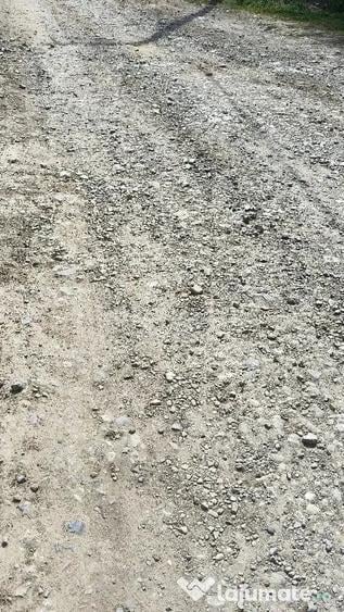 Teren de 4080 mp, în Valea Doftanei
