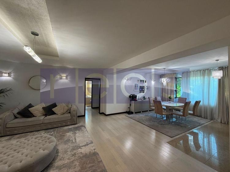 Apartament cu 3 camere decomandat, mobilat în Străulești