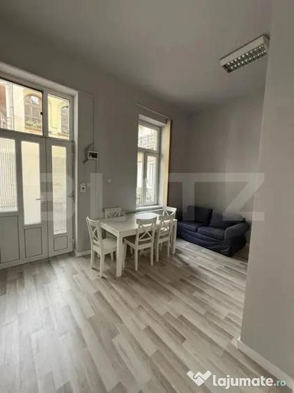 Apartament cu 2 camere decomandat în Central