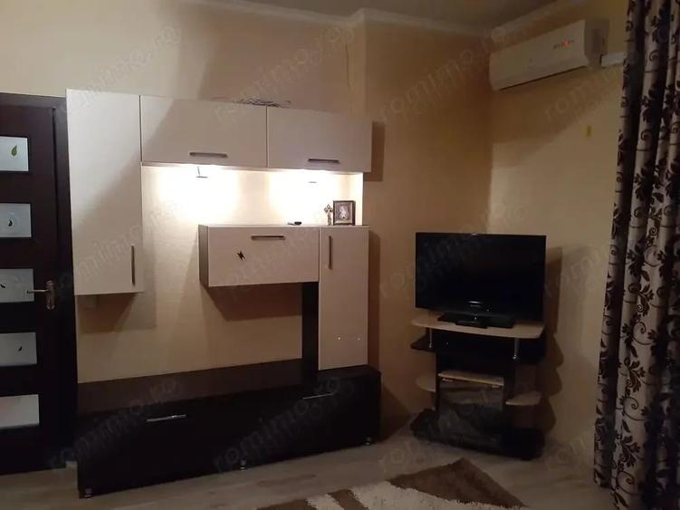 Garsonieră decomandată în Torontalului