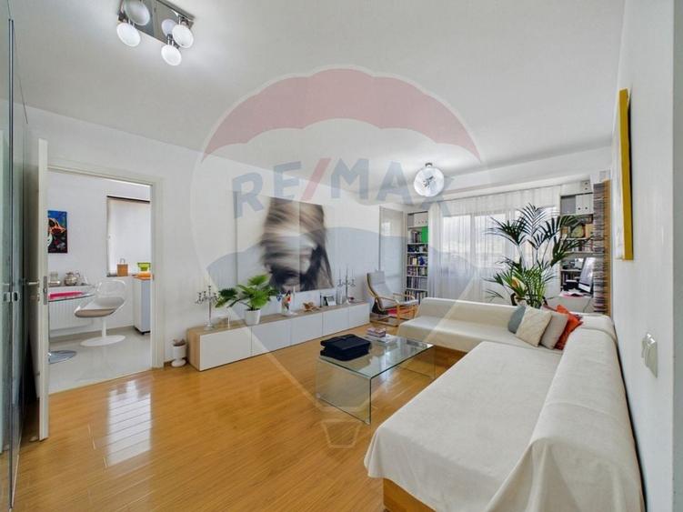 Apartament cu 2 camere decomandat, mobilat în Drumul Taberei