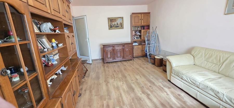 Apartament cu 2 camere decomandat, mobilat în Abator