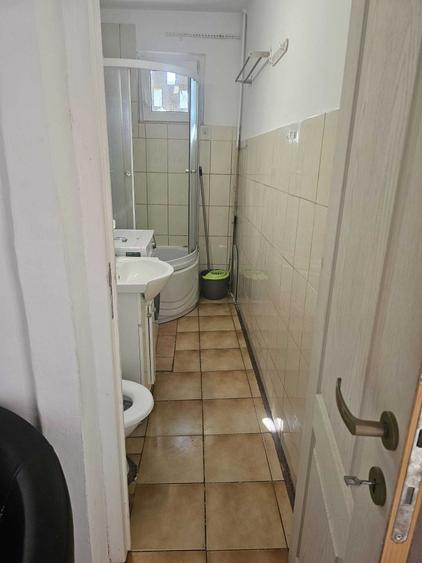Apartament cu 2 camere nedecomandat în Mihai Bravu