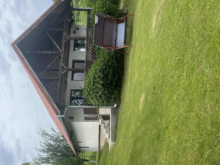 Casă cu 2 camere cu Teren 7500 Mp în Sulighete
