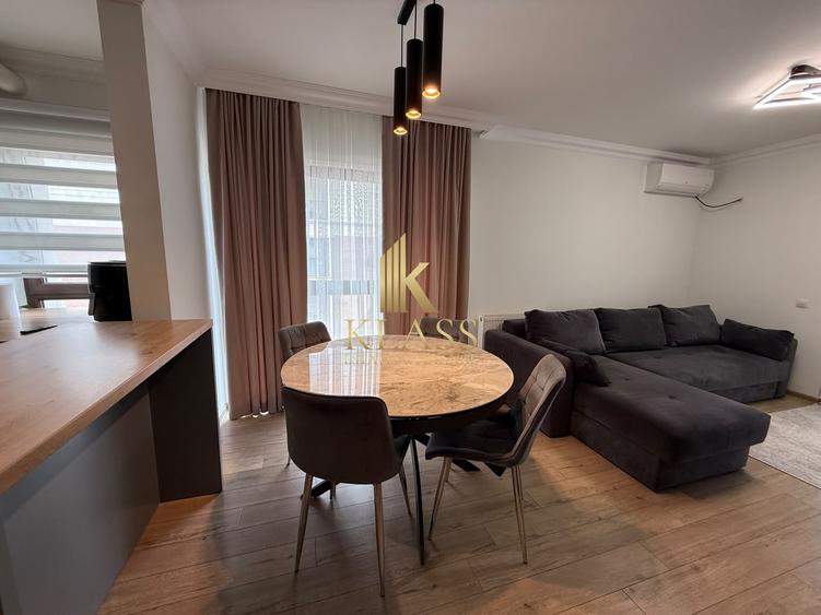 Apartament cu 4 camere decomandat, mobilat în Drumul Taberei