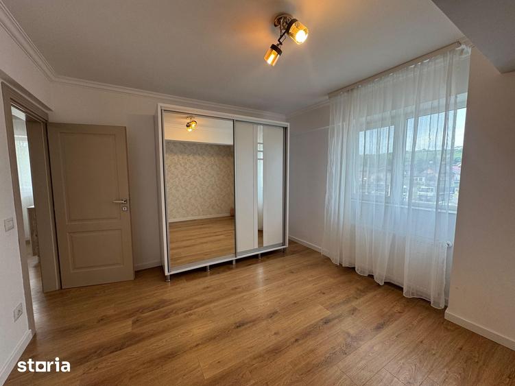 Apartament cu 3 camere în Bârnova