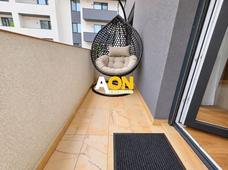 Apartament cu 3 camere decomandat, mobilat în Ampoi 3