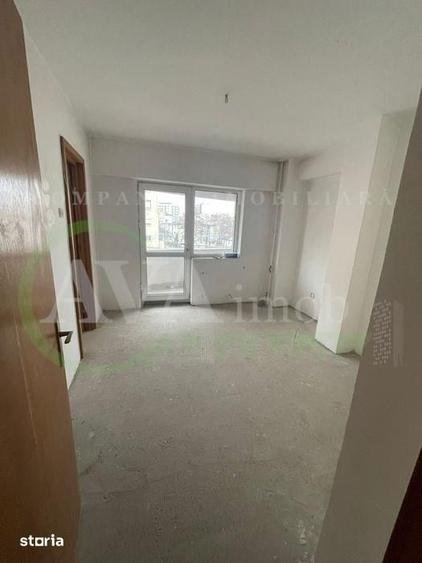Apartament 3 camere decomandate, 92 mp Zona Central | Etaj 1 - 6
