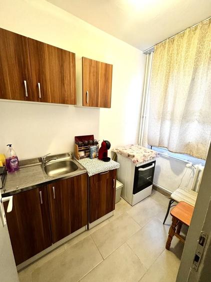 Garsonieră în Brazda lui Novac