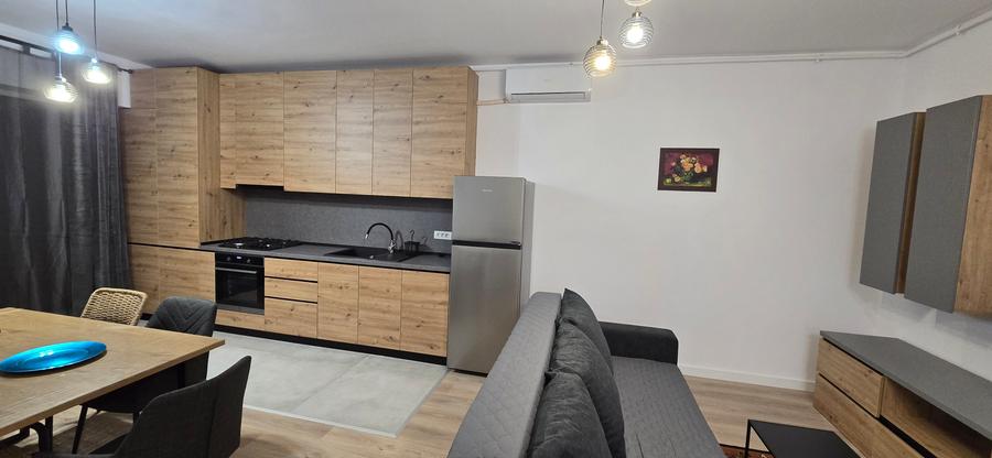 Apartament cu 2 camere semidecomandat în Virtuții