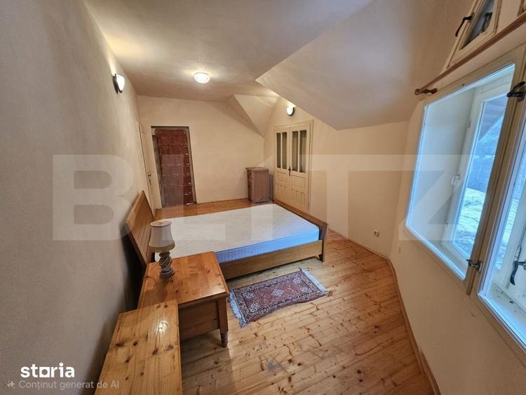 Casă cu 5 camere cu Teren 2669 Mp în Scărișoara