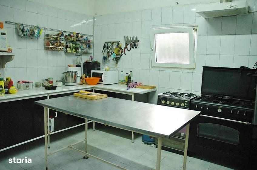 Casă cu 4 camere în Tărian