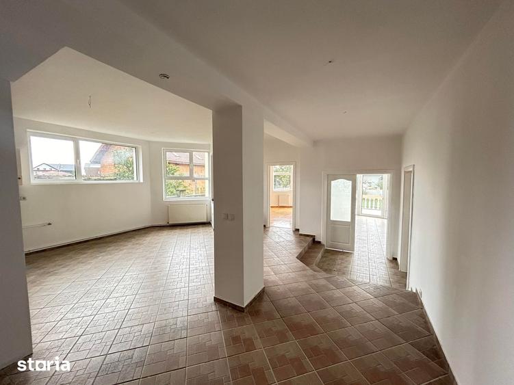 Apartament cu 4 camere în Orașul Vechi