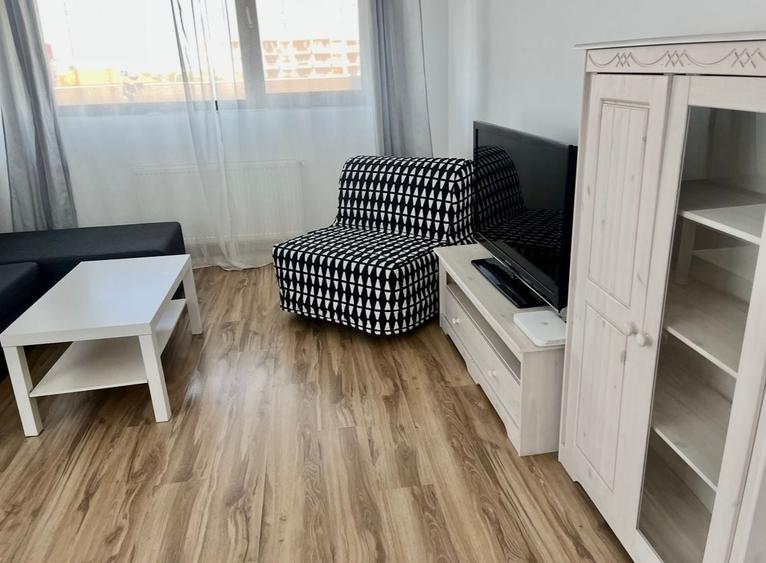 Apartament cu 2 camere decomandat în Tomis Plus