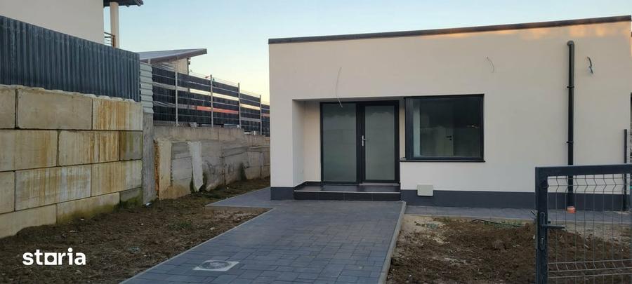 Casă cu 3 camere cu Teren 288 Mp în Central