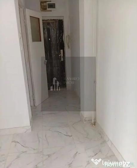 Apartament cu 2 camere decomandat în Brâncoveanu