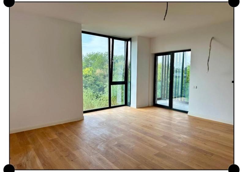 Apartament cu 2 camere decomandat în Băneasa