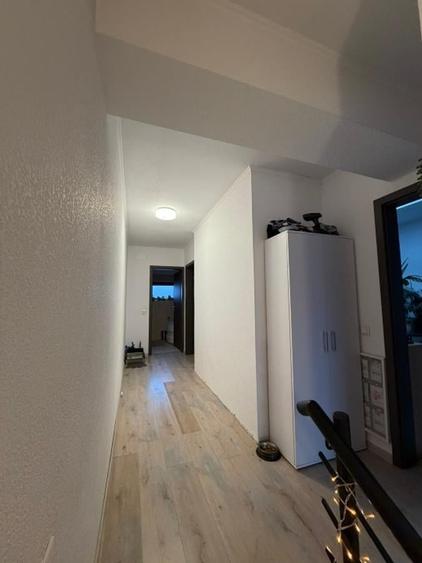 Duplex cu 4 camere cu Canalizare în Calea Urseni