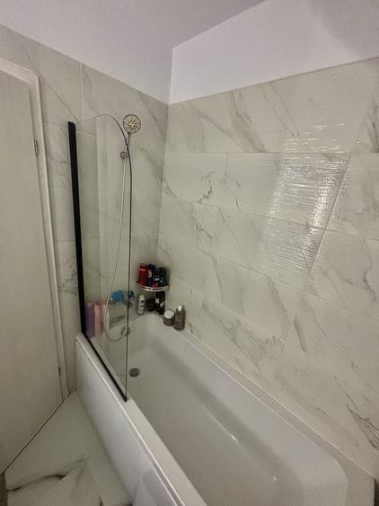 Apartament cu 2 camere decomandat în Titan