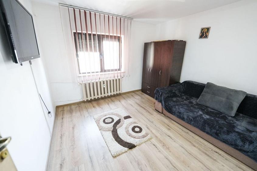 Apartament cu 2 camere decomandat, mobilat în Rovine