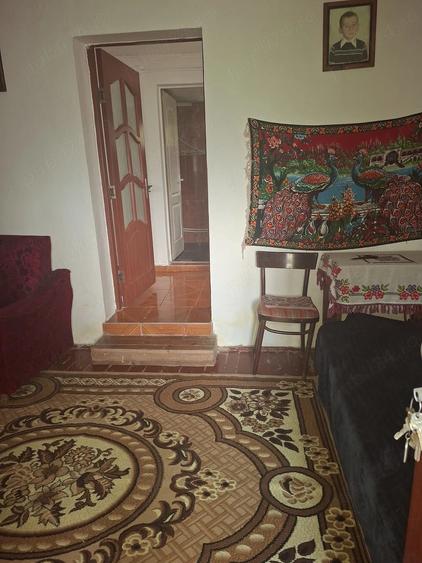 Casă cu 2 camere cu Teren 3300 Mp în Lugașu de Sus