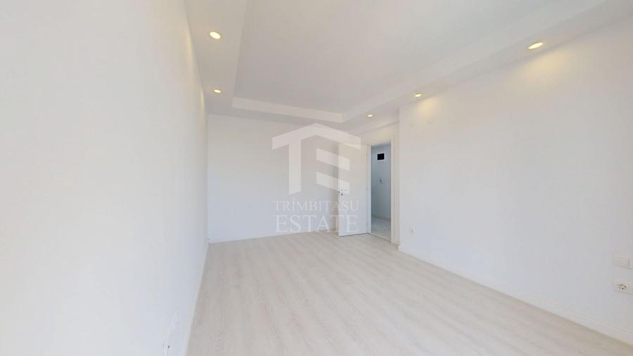 Penthouse cu 3 camere decomandat în Ștefăneștii de Jos