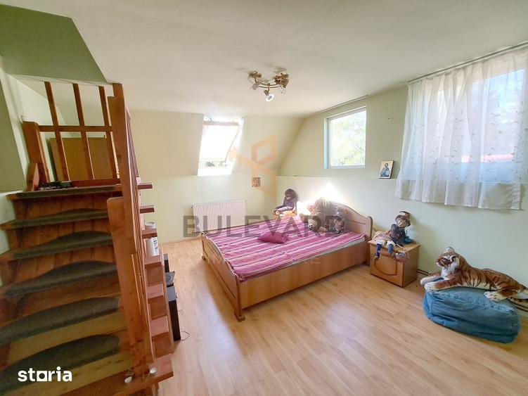 Casă cu 5 camere cu Teren 2717 Mp în Băișoara