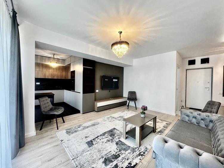 Apartament cu 3 camere decomandat în Sisești