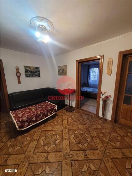 Spațiu comercial, de 300 mp, în Agigea