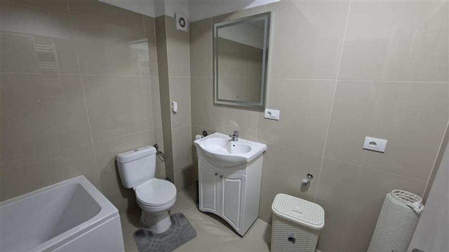 Apartament cu 2 camere decomandat, mobilat în Vișani