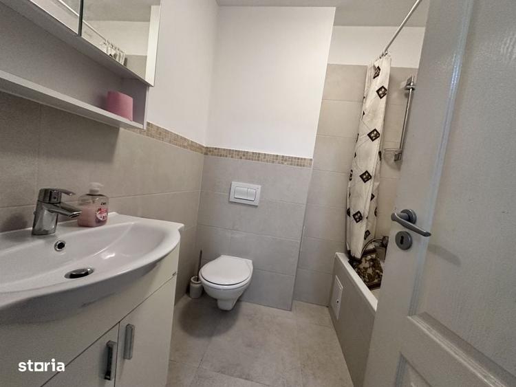 Apartament cu 2 camere decomandat în Mărăști