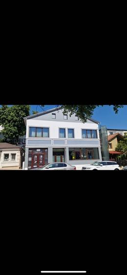 Spațiu comercial, de 400,490 mp, în Central