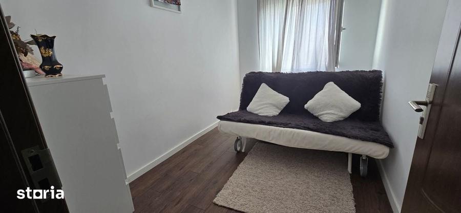 Micro 4 Targoviste , inchiriere apartament 3 camere - 2