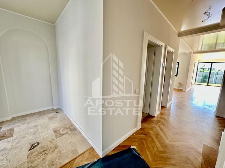Duplex cu 5 camere cu Canalizare în Giroc