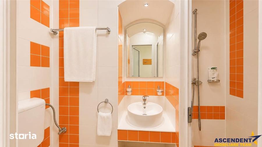Apartament cu 3 camere decomandat în Astra
