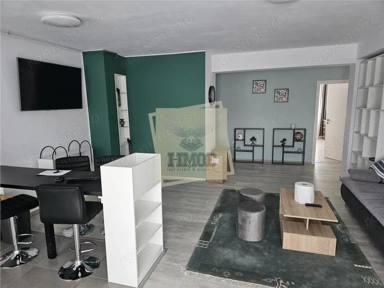 Apartament cu 4 camere, mobilat în Central