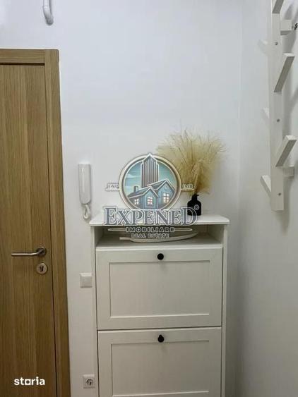 Apartament cu 2 camere decomandat în Titan