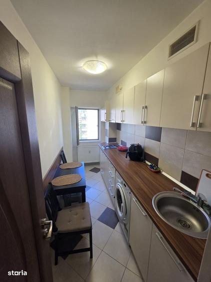 Ghica Tei, la Facultatea de Constructii, in bloc reabilitat,2 lifturi - 2
