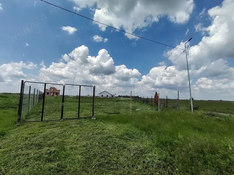 Teren de 689 mp, în Șagului